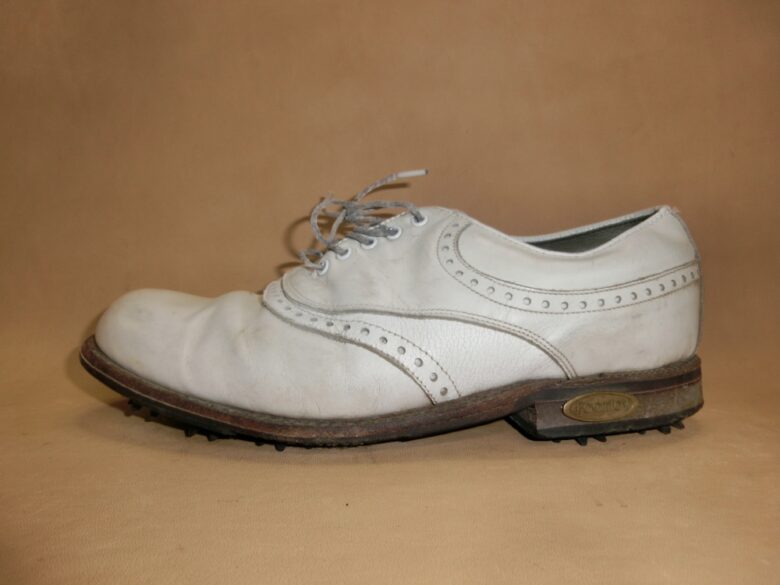 フットジョイゴルフシューズ修理！大切な革製のゴルフシューズのメンテナンス方法をご紹介。 | 靴のお悩み110番